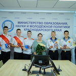 Золотые и серебряные медали вручили выпускникам кадетских корпусов Краснодарского края