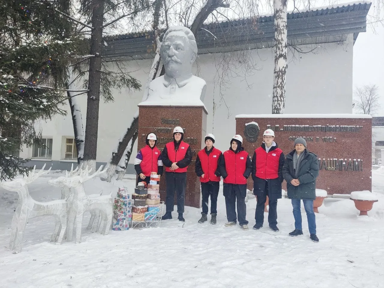 Экскурсия на завод "Пневмостроймашина"